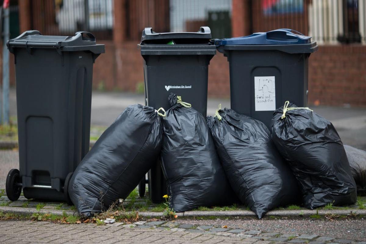 What are the bin collection dates in Southend over Christmas?