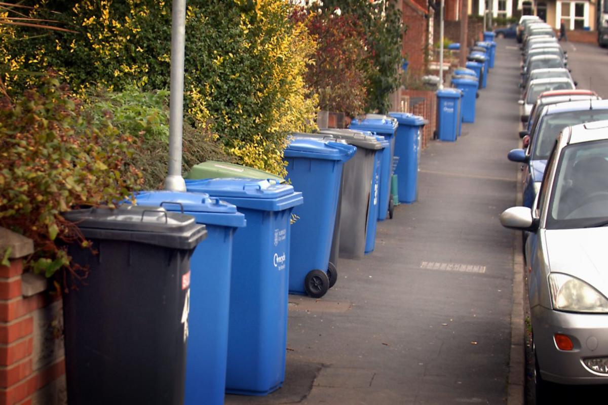 Confirmed Basildon to get wheelie bins for fortnightly black bag waste