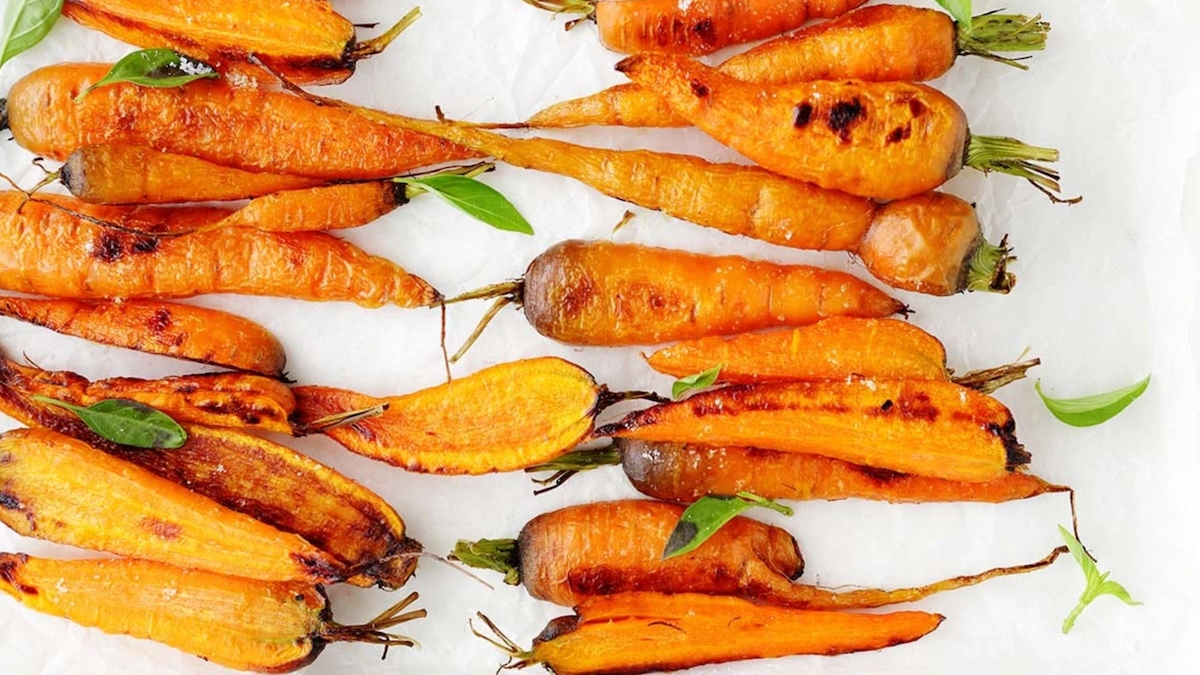 This Secret Ingredient Will Make Roasted Carrots Taste Better Than You
