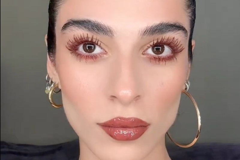 Charlotte Tilbury’s Brown Mascara Has TikTok in a Chokehold and Here’s Why