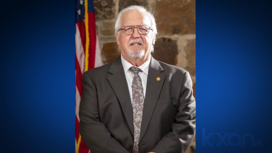 Bastrop mayor resigns amid controversy, recall election