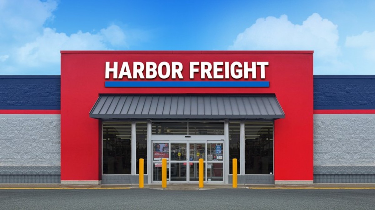Is Harbor Freight Open on Memorial Day?