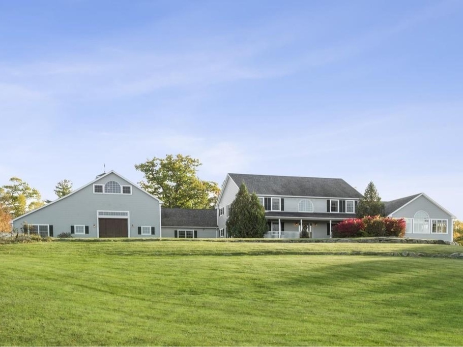 141 Greenview Drive In Loudon, New Hampshire Nearby Wow!