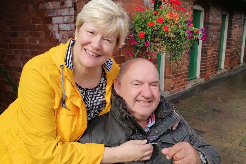 Wife's tribute to 'devoted' Teesside dadoffour and pet shop owner