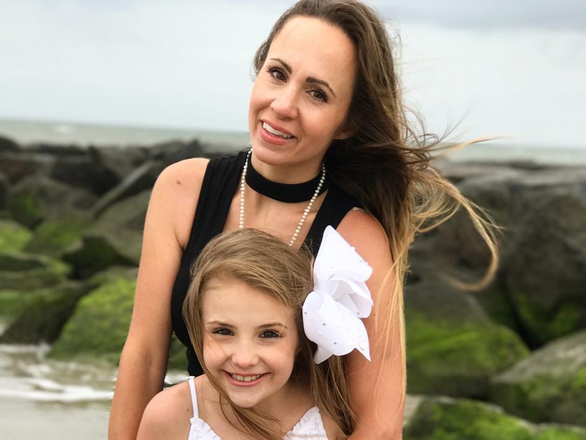 Mother of teen YouTube star Piper Rockelle accused of abuse by 11 young(03)