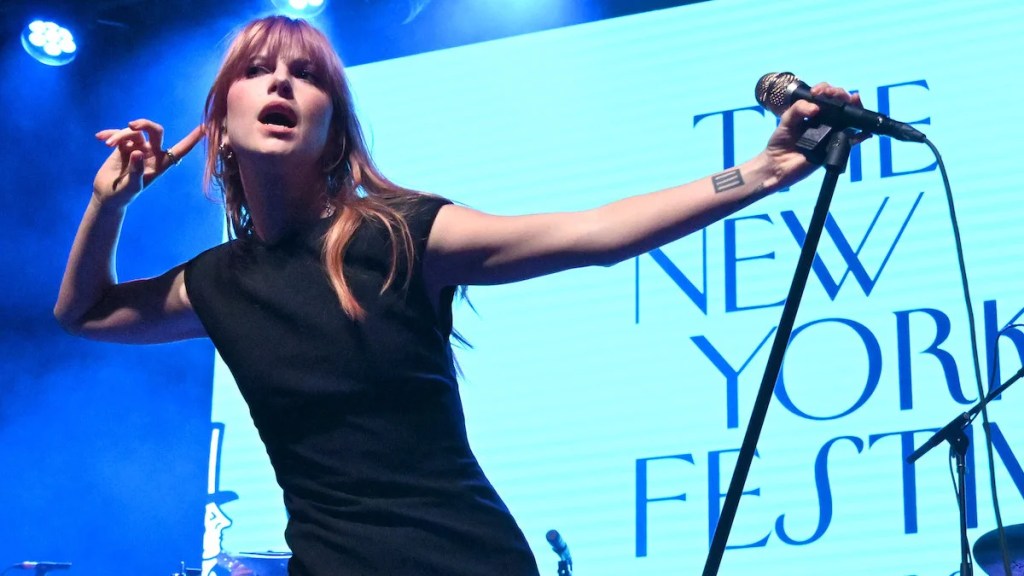 Paramore to Cover Talking Heads’ ‘Burning Down the House’ in New A24