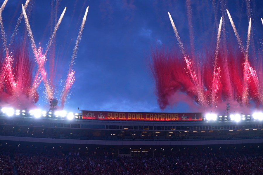 Chiefs ‘Kingdom’s Greetings’ popup bar returning to Arrowhead for holidays
