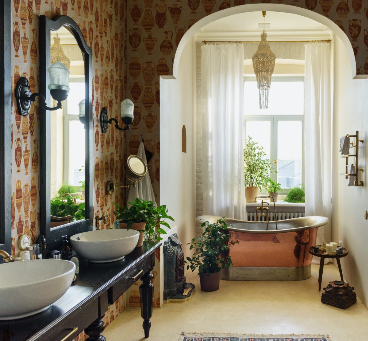 Can you wallpaper a bathroom? Top ticks and tips on how. Annika Reed