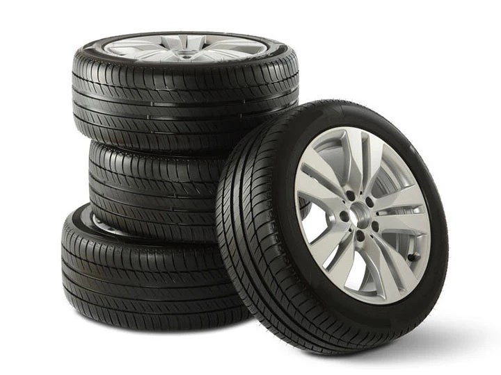Should you upsize your car tyres? Read to know ZigWheels