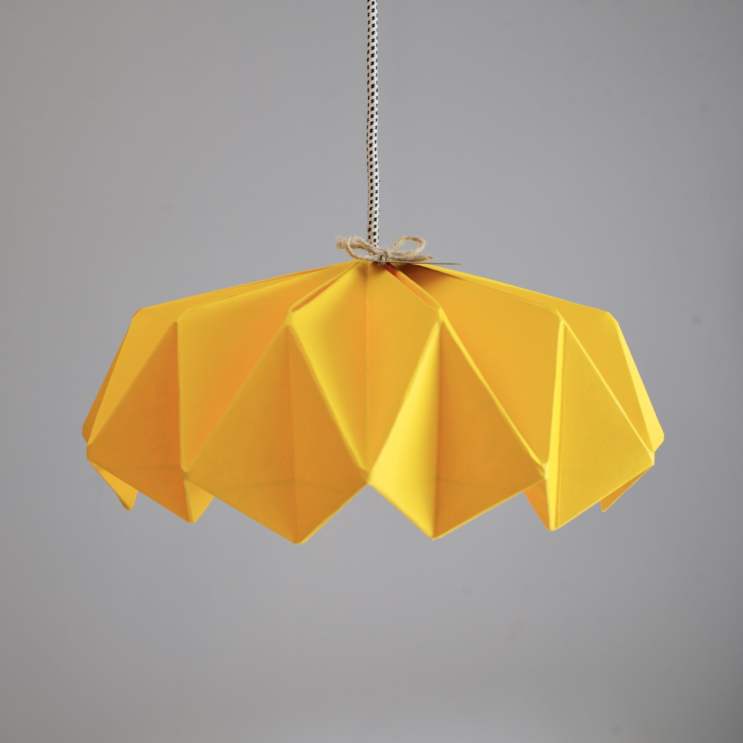 gul lampskärm Lampskärm Rosenvång 35 Cm - Solgul - Malmö Möbelfabrik