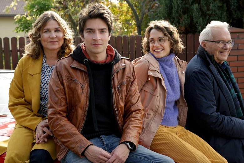 "Kogel Mogel 3", "Fighter", "XMen Mroczna Phoenix", "Ciemno, prawie