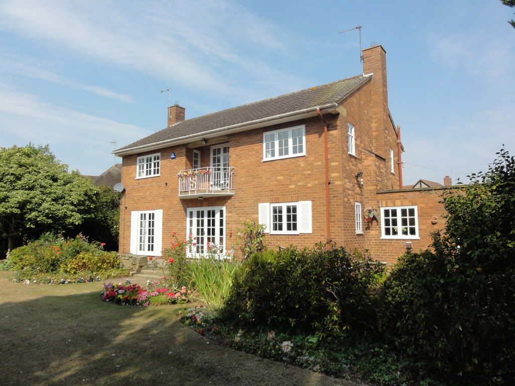 Riversdale Drive, Goole, Detached House Townend Clegg Sales and