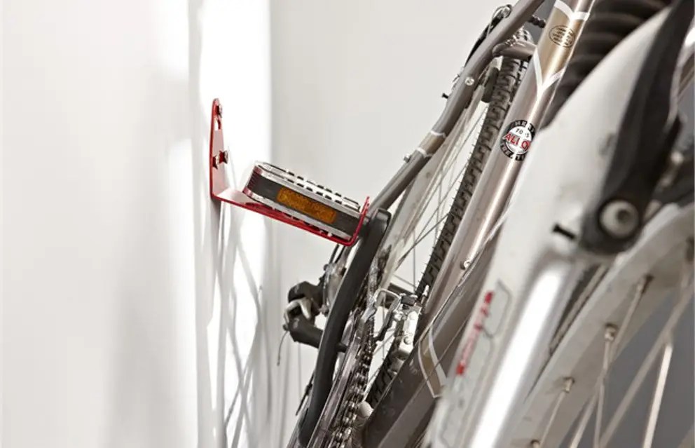 Mottez WallMounted Bike Rack Pedal Hanger ALLTRICKS