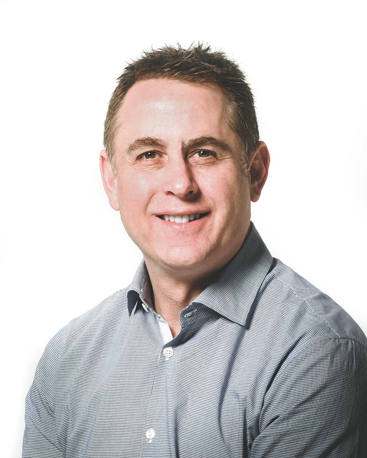 Esprit Returns to Canada