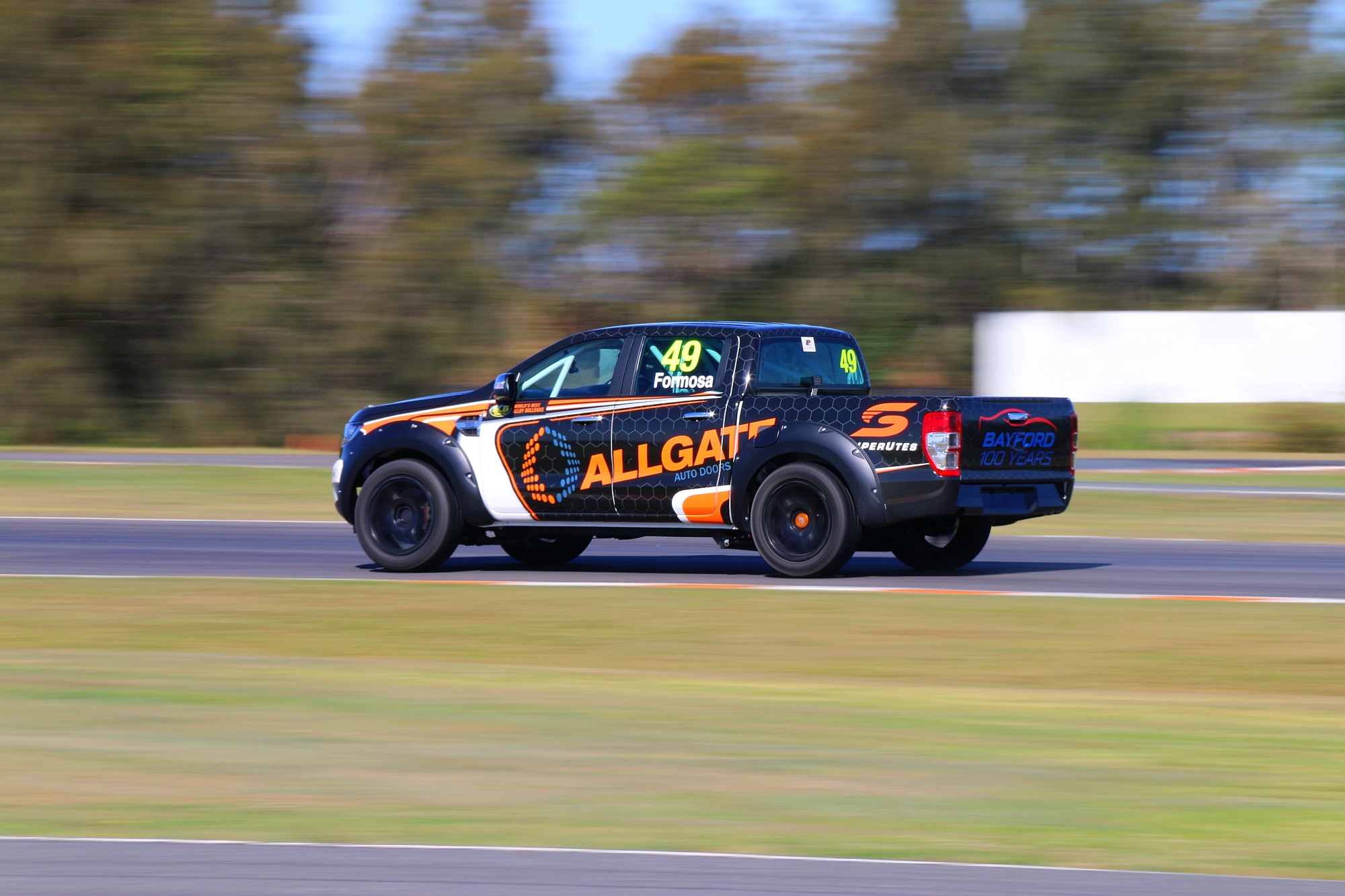 VIDEO SuperUtes Norwell Motorplex Test