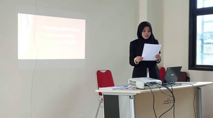 8 Tips Menghadapi Sidang Skripsi Agar Sukses, Jangan Takut!