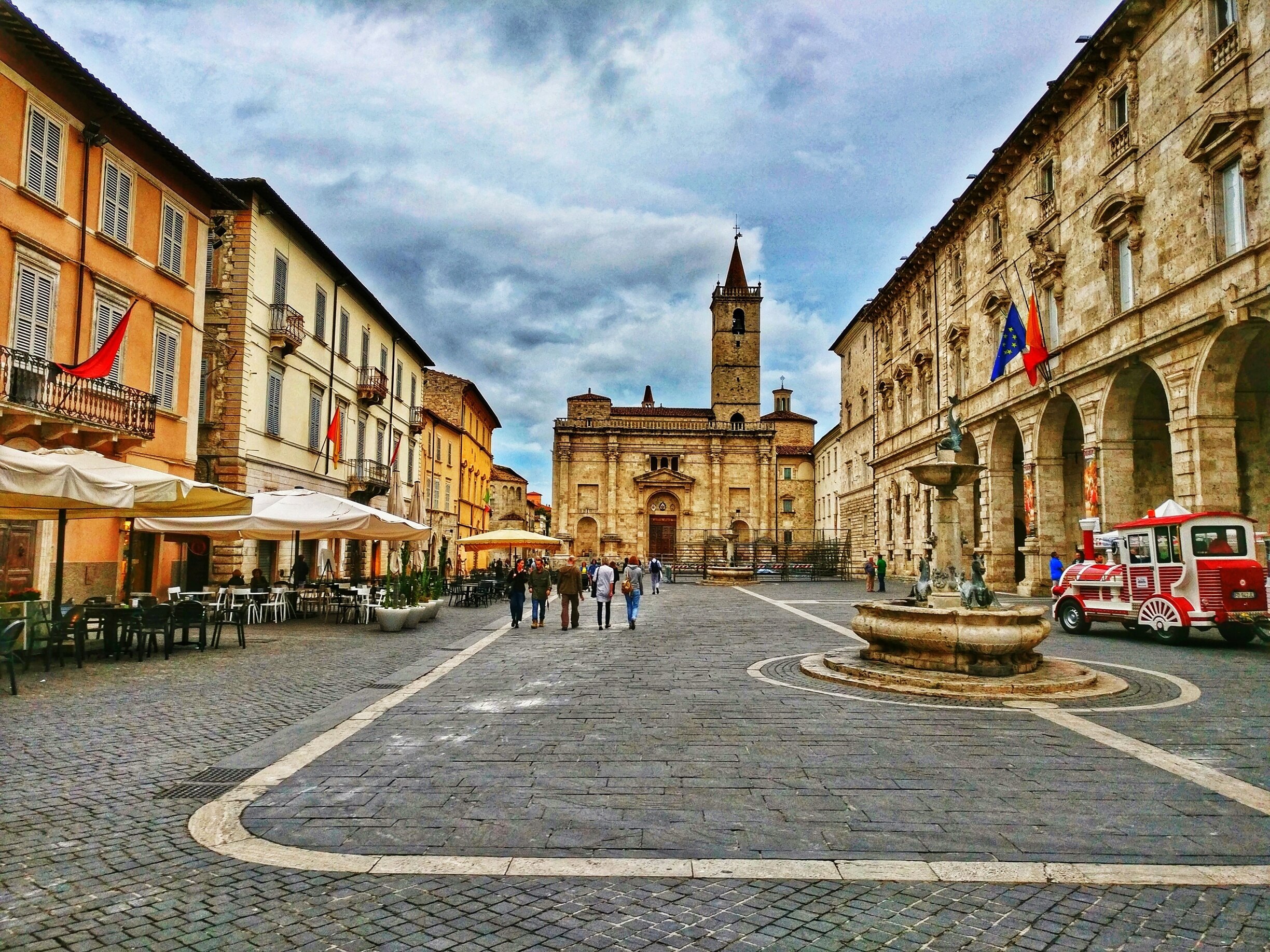 Piazza Arringo, Ascoli Piceno Vacation Rentals house rentals & more Vrbo