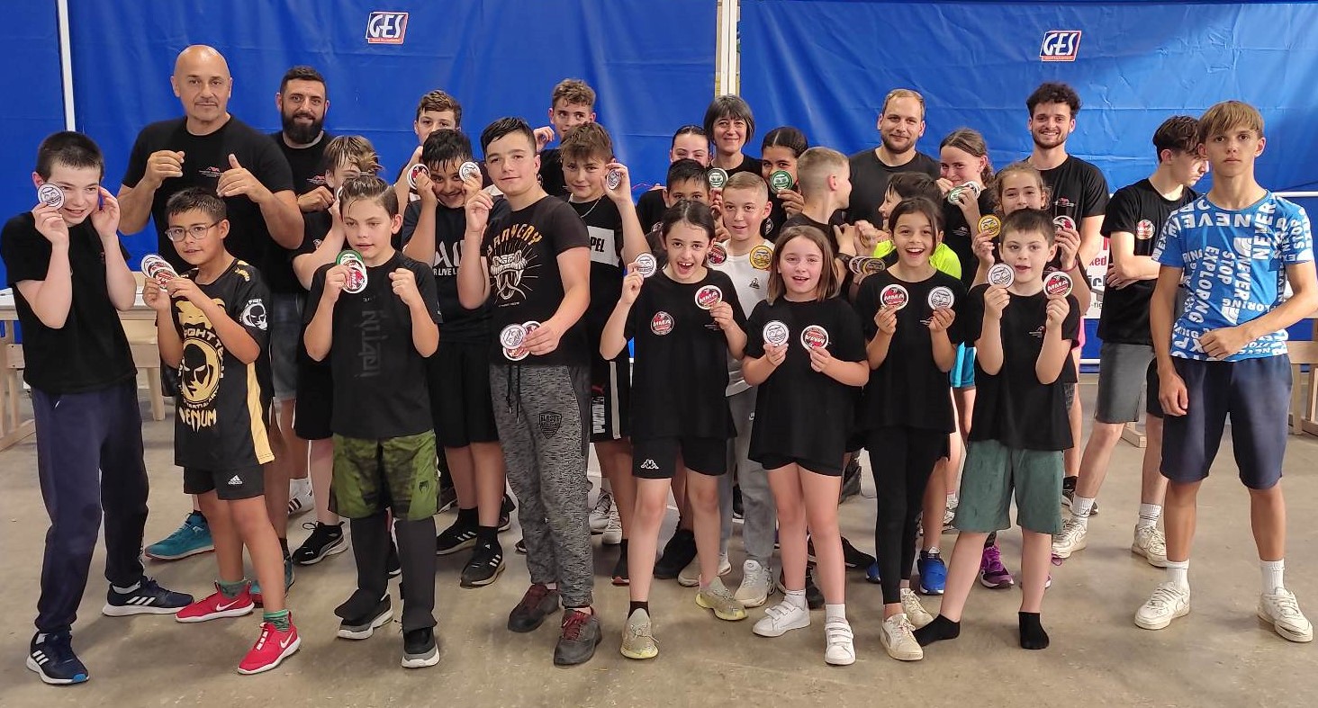 Passage de grades en Kick Boxing au Cahors Fight Team Medialot