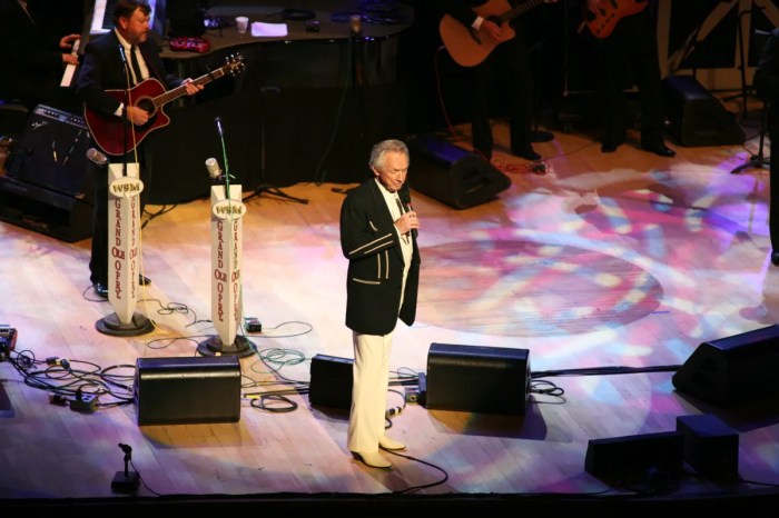 Who is Mel Tillis? Everything You Need To Know — citiMuzik