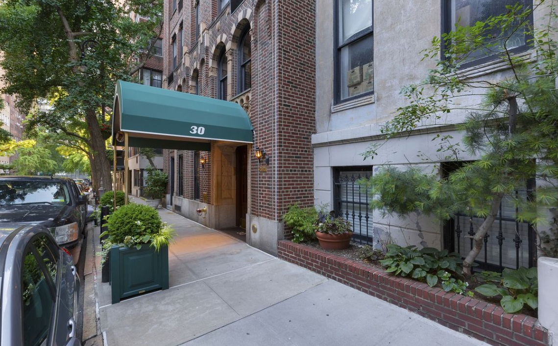 Corcoran, 30 Beekman Place, Apt. 6D, Beekman Real Estate, Manhattan For