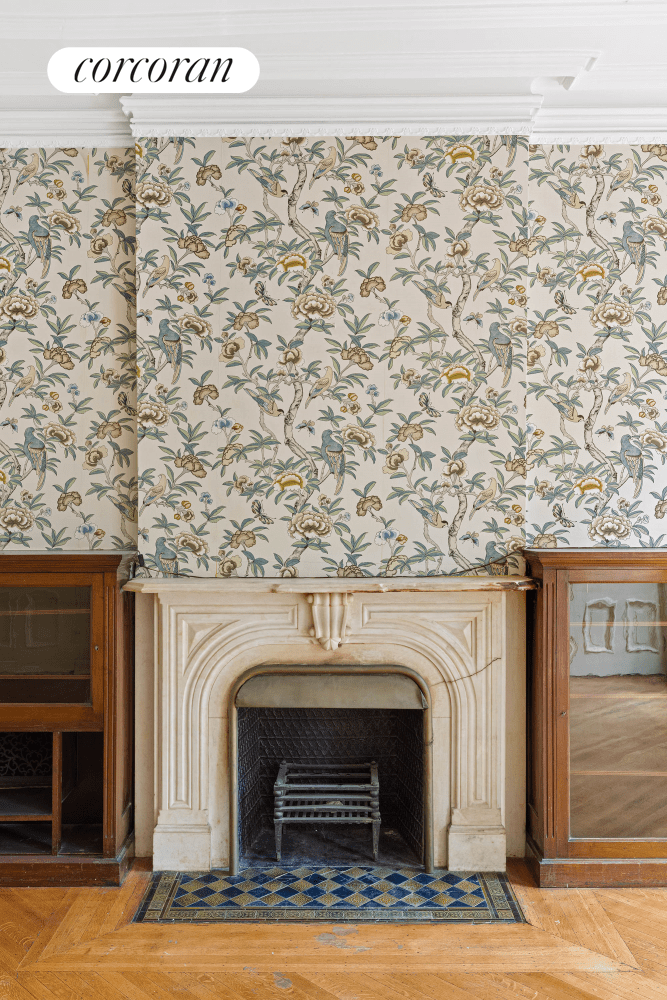 35 Remsen Street, Apt Townhouse, Brooklyn Heights, 11201 ELIKA New York