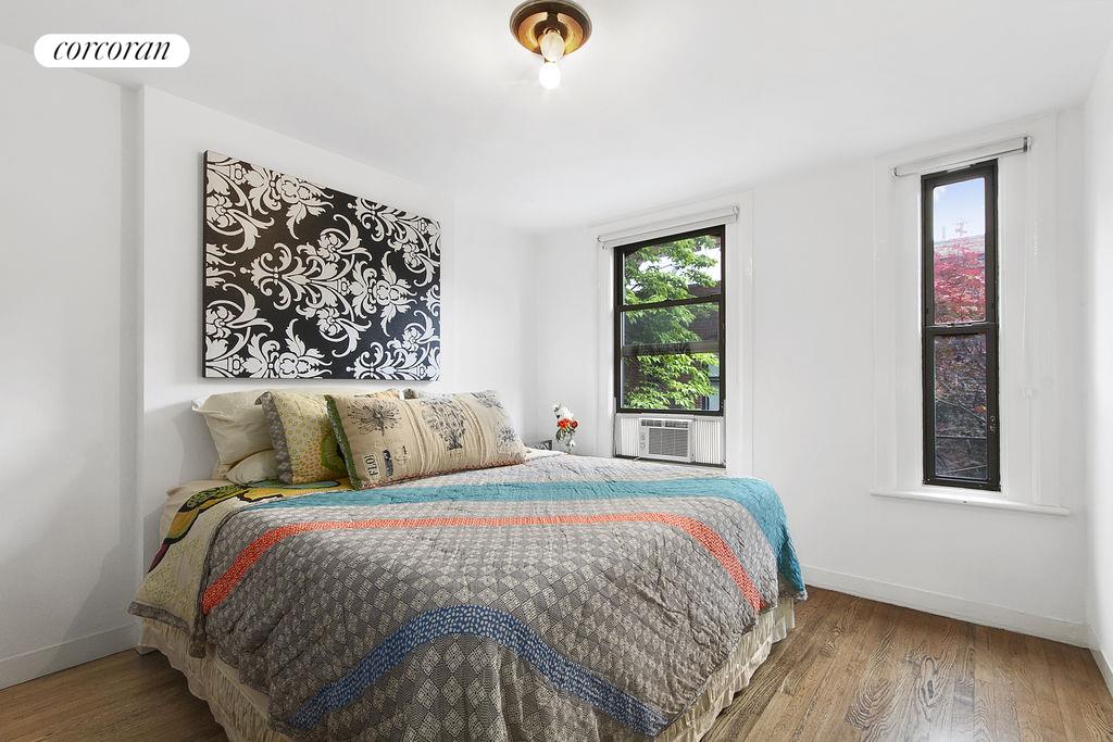 Corcoran, 21 Warren Place, Cobble Hill Real Estate, Brooklyn For Sale