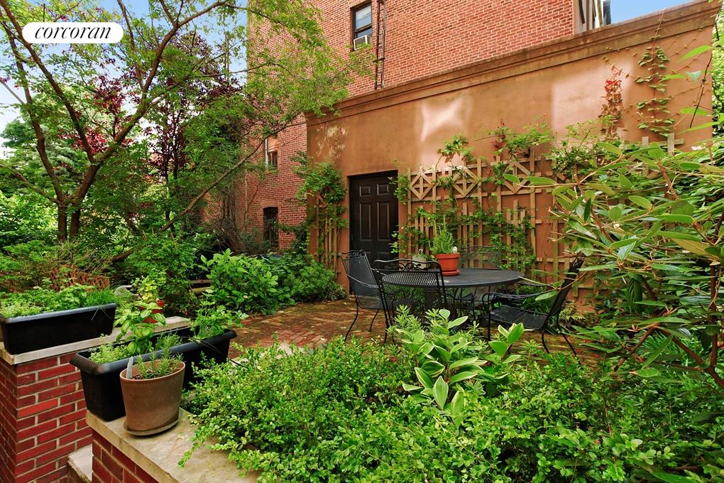 Corcoran, 299 Clinton Street, Cobble Hill Real Estate, Brooklyn For