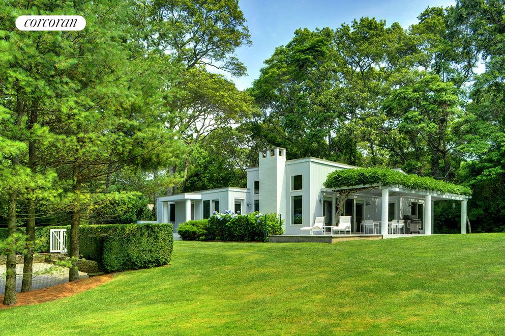 Corcoran, 441 Stephen Hands Path, East Hampton Real Estate, South Fork