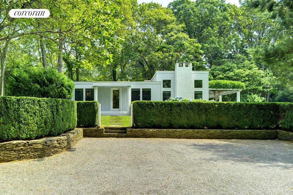 Corcoran, 441 Stephen Hands Path, East Hampton Real Estate, South Fork