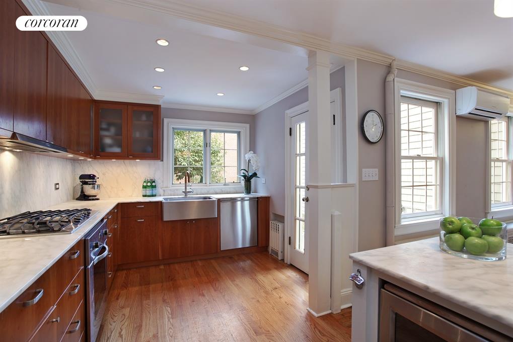 Corcoran, 25 Middagh Street, Brooklyn Heights Real Estate, Brooklyn For