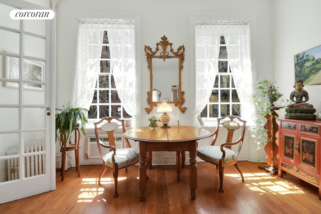 Greenwich Village Real Estate, Greenwich Village Homes for sale, Greenwich Village Agents