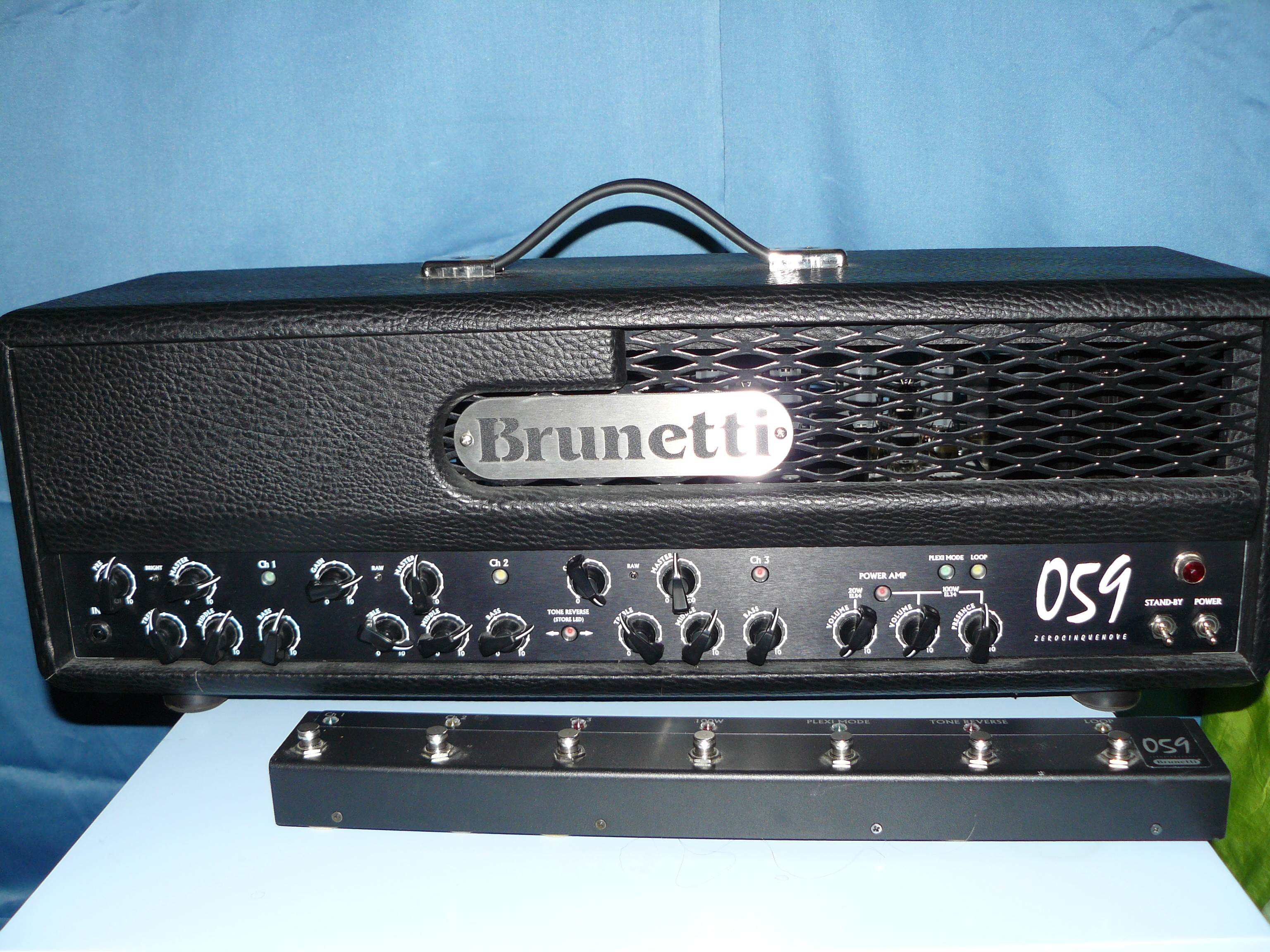 Brunetti 059 image (#367750) - Audiofanzine