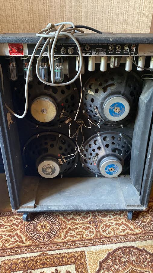 Quad Reverb Fender Quad Reverb Audiofanzine