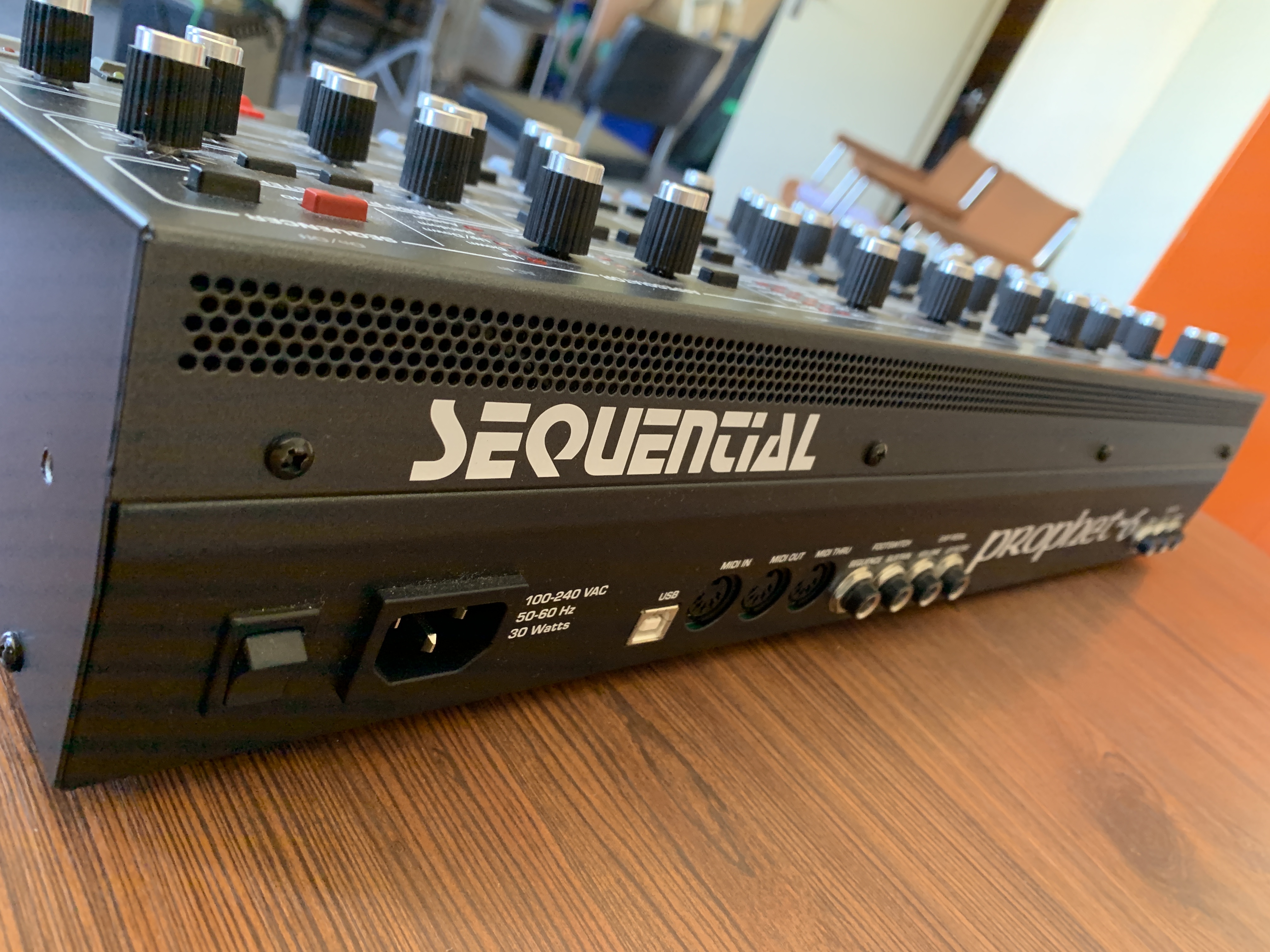 Prophet6 Module Sequential Prophet6 Module Audiofanzine