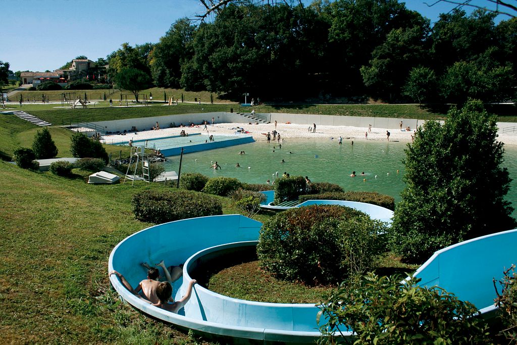 base de loisirs plan d'eau amenagé es calavés saintclar 32370 gers