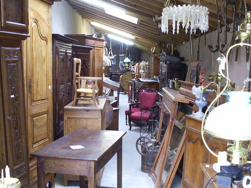 brocante en magasin et ambulant fleurance 32132 gers tourisme