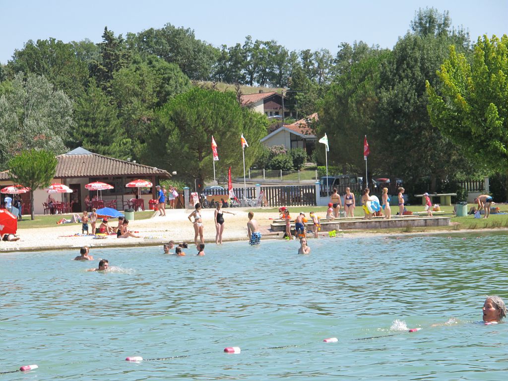 base de loisirs castéraverduzan 32083 gers tourisme