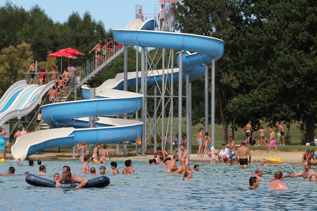base de loisirs plan d'eau aménagé castéraverduzan