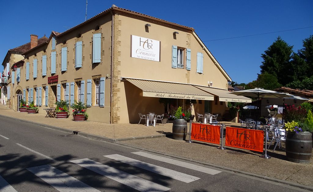 hôtel le commerce estang 32127 gers tourisme