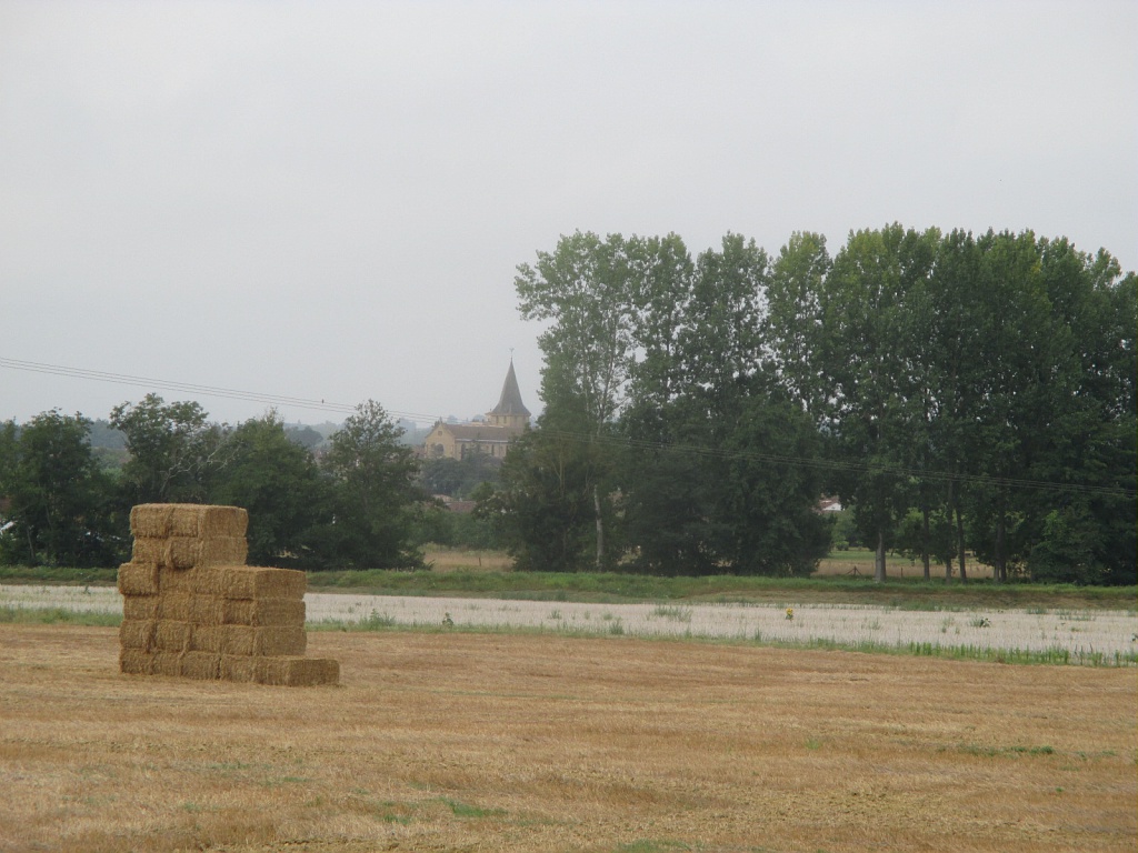CHEMIN DES COTEAUX DE BELLEGARDE Itinéraires touristiques à Bellegarde