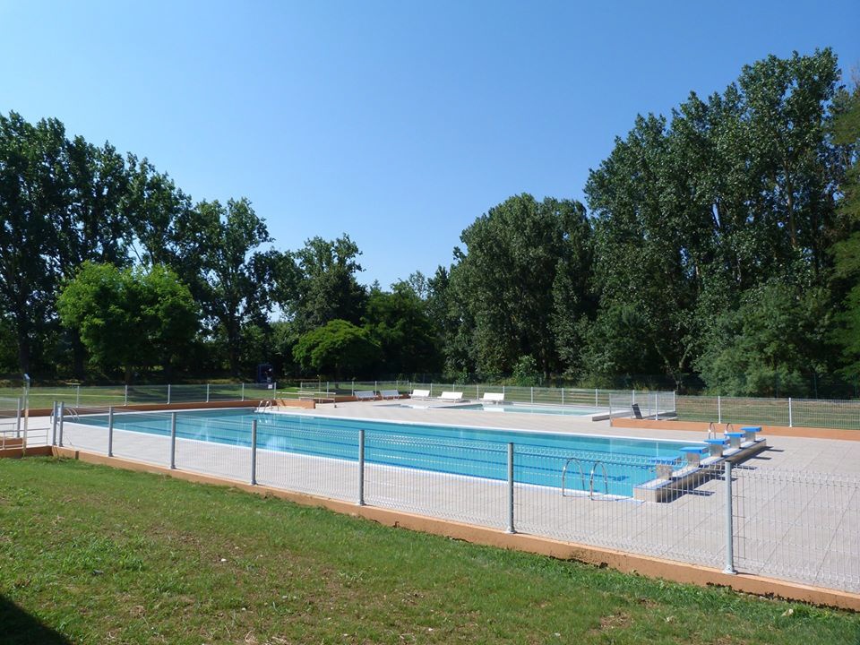 piscine municipale lombez 32213 gers tourisme