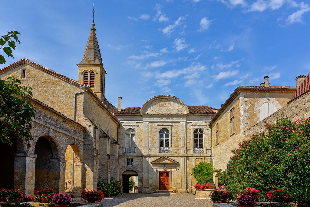CHÂTEAU DE CASSAIGNE Patrimoine culturel à Cassaigne Tourisme Gers