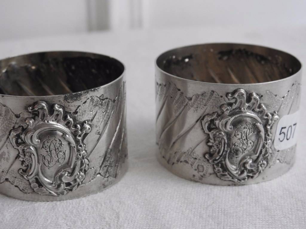 Paire de ronds de serviette en argent Gravé Poinçon