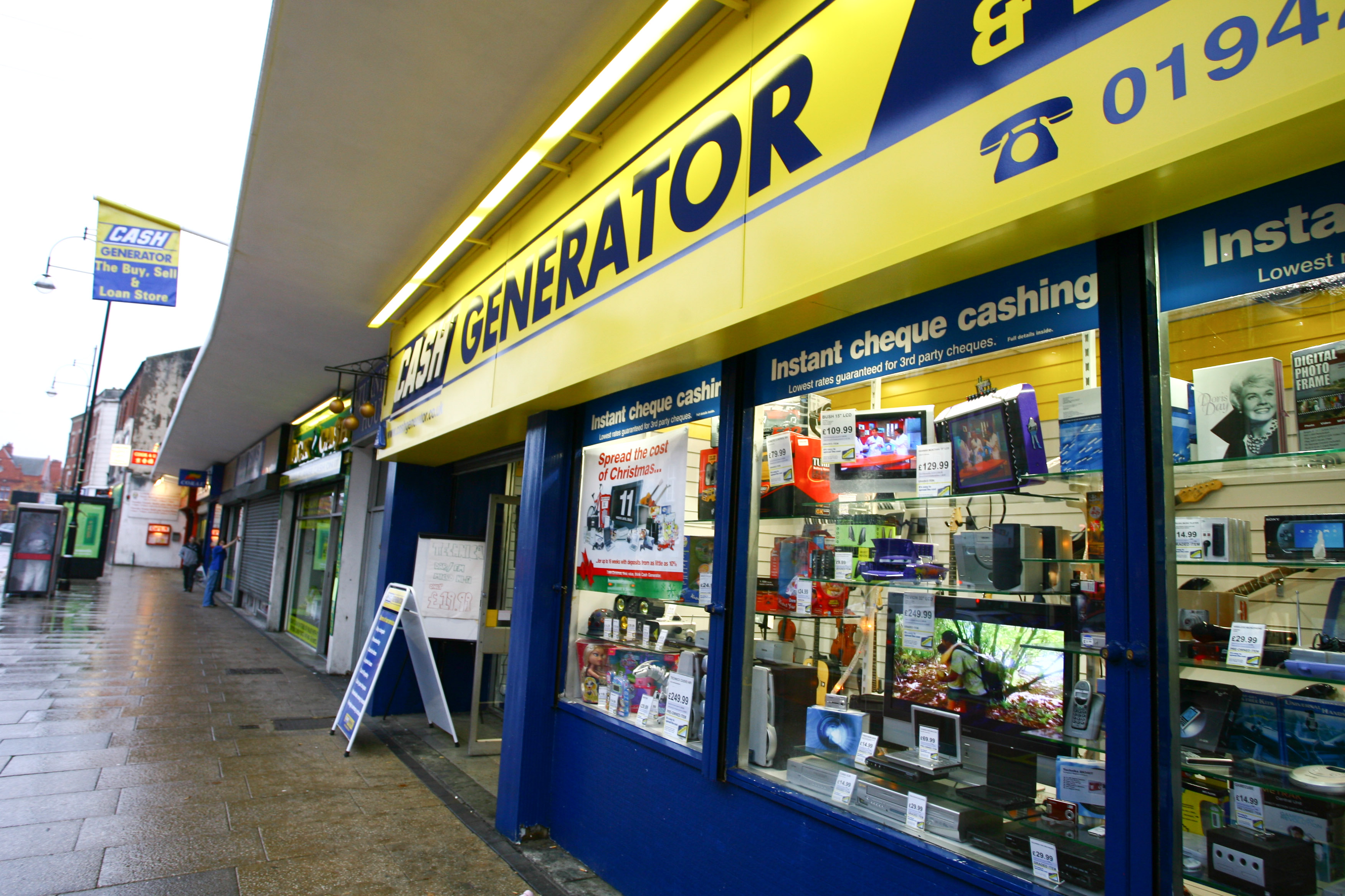 Get all your Christmas gifts wrapped up for £150