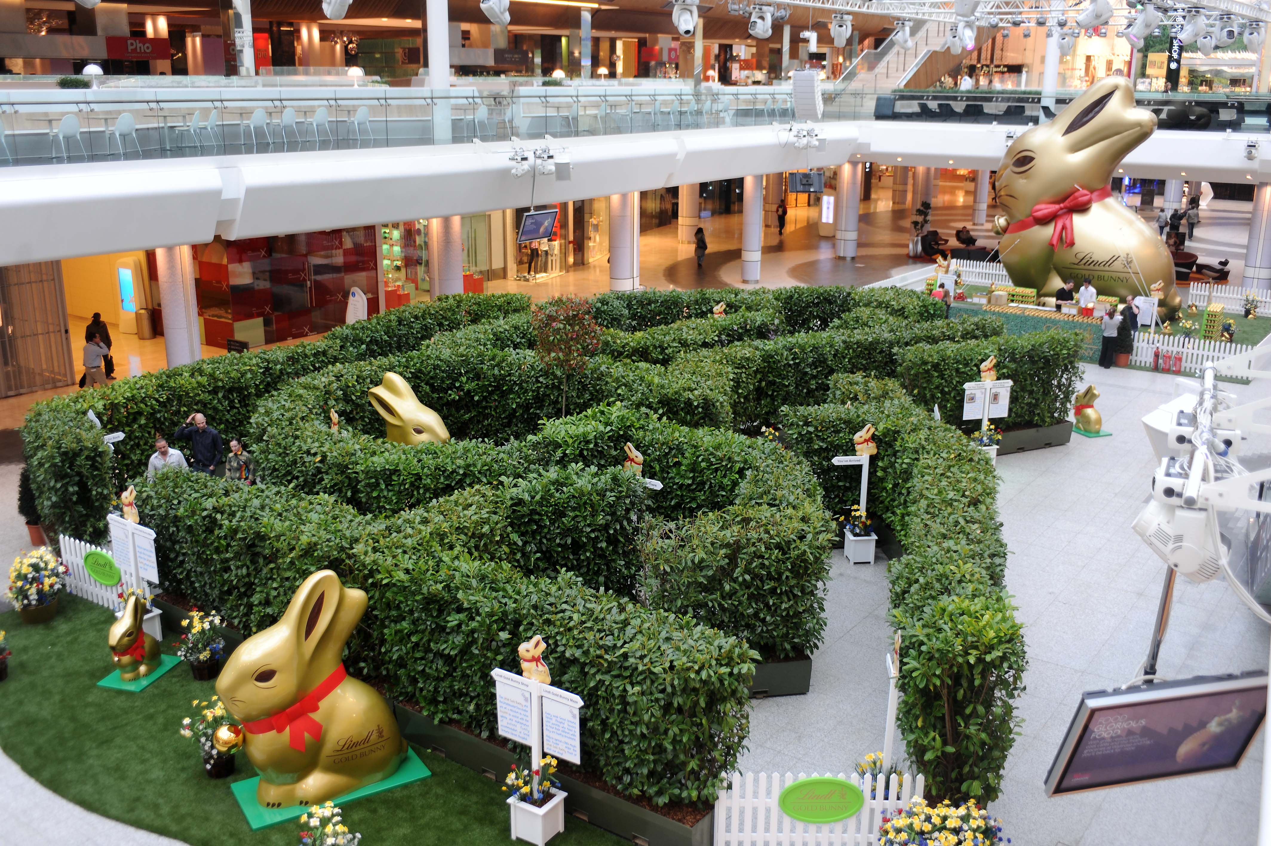 THE LINDT GOLD BUNNY BRINGS FAMILY MAGIC TO WESTFIELD LONDON THIS EASTER
