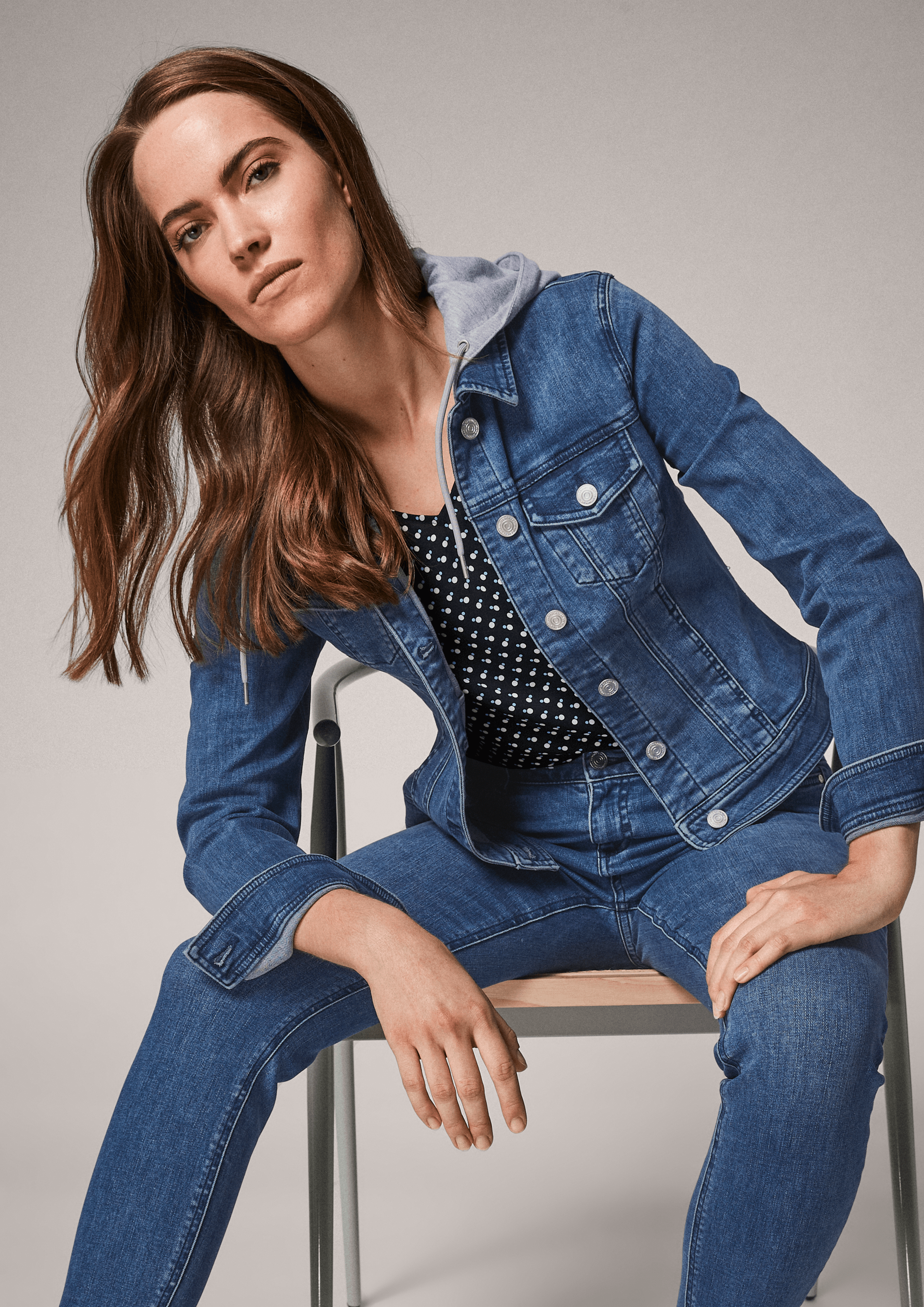 comma Jeansjacke mit abnehmbarer Kapuze