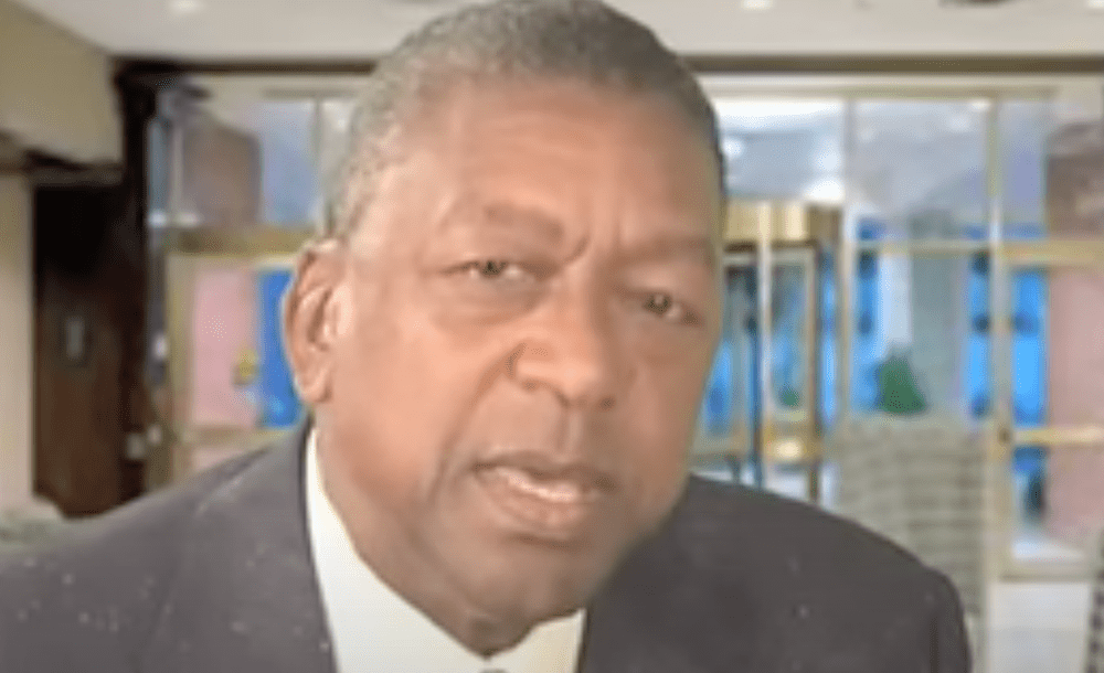 Billionaire Robert Johnson, 74, Out w/ His MUCH Younger Wife Met