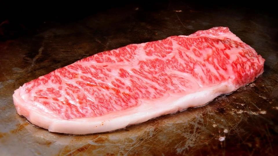 Sudah Tahu? Ini Alasan Dibalik Harga Daging Wagyu yang
