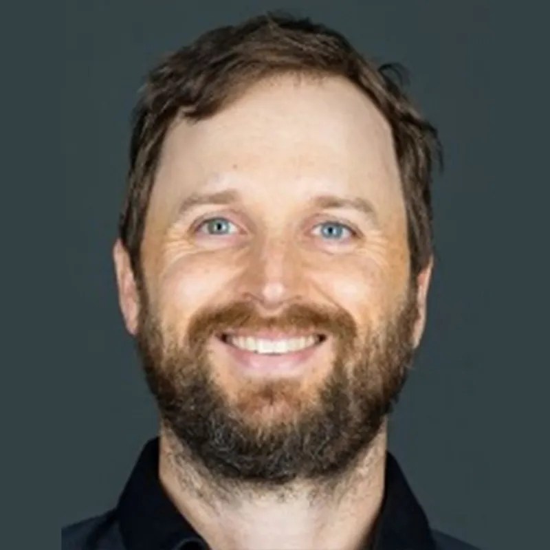 Dr. Leslie Housefather MDCM Medically Supervised Program