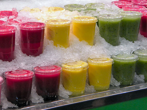 Selbstgemachte Smoothies sind gesünder MedicalObserver Gesundheitsmagazin